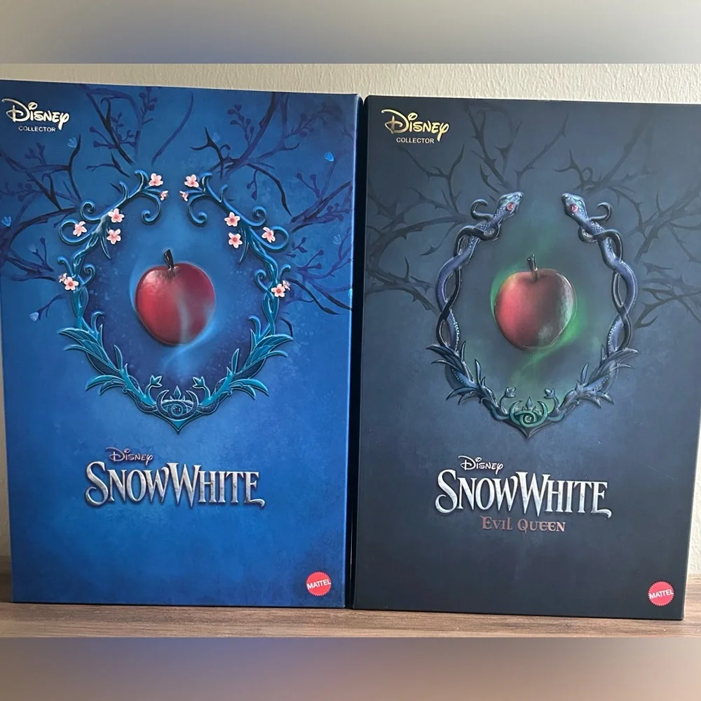 2025 Mattel Disney Snow White & Evil Queen Collectible Doll Set NIB🍎 - Picture 6 of 8